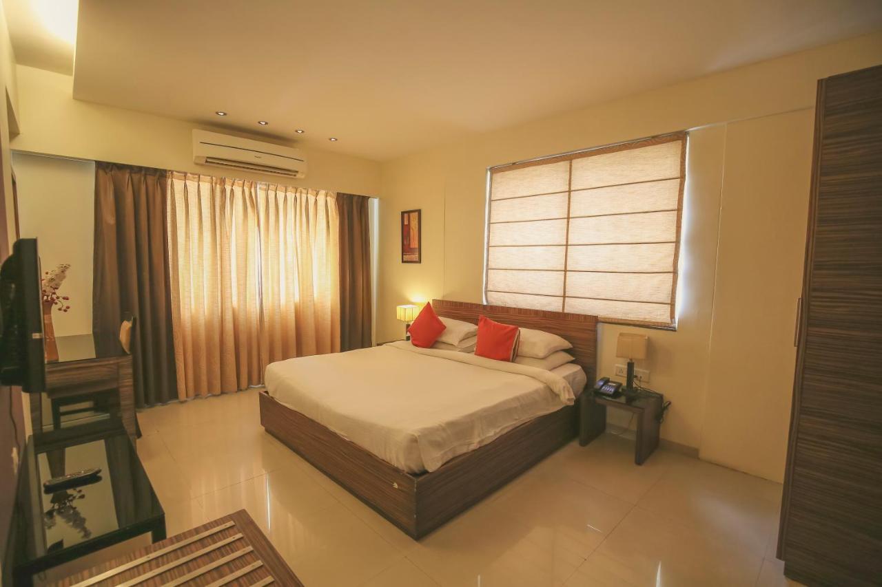 Hotel The Gold Haven Pune Esterno foto
